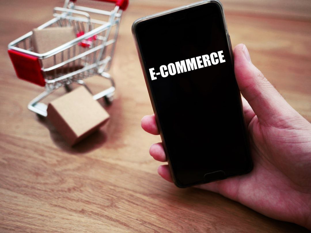 Choosing Odoo vs Wordpress Woocommerce or Shopify